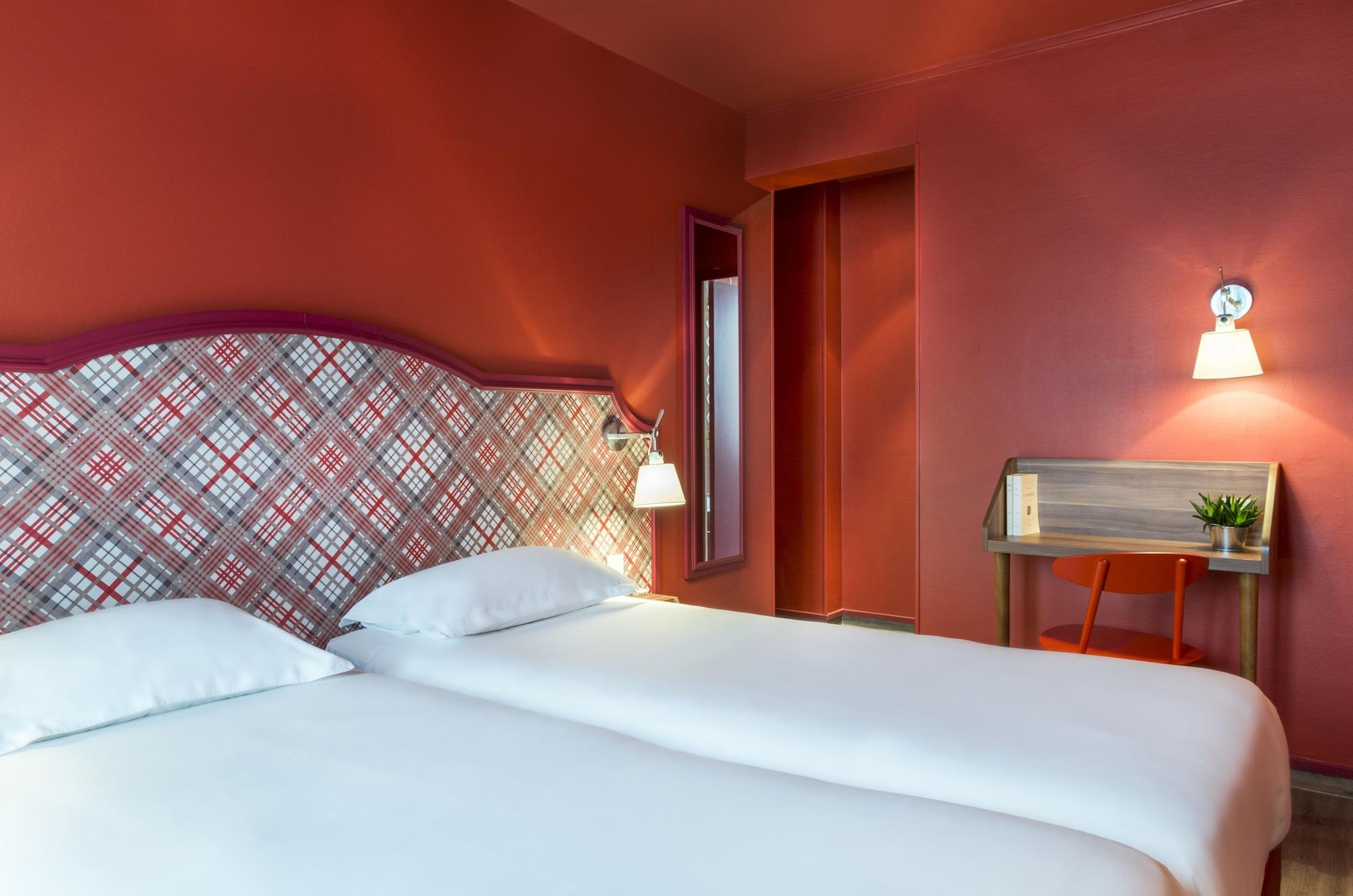 Hotel Boris V. By Happyculture Levallois-Perret Exterior photo